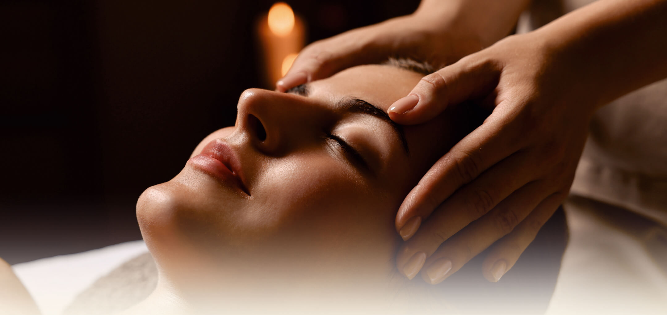 Face Relax massage facial The Brow Bar – soin bien-être 15 minutes